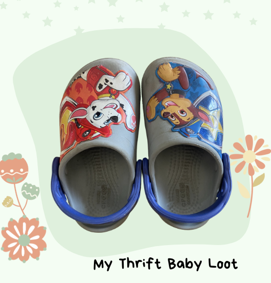 Preloved Paw Patrol Crocs (C7 3 years)